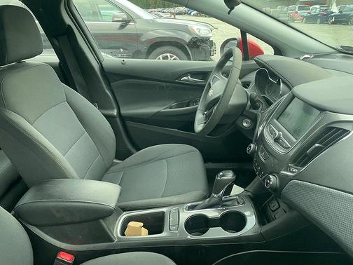 2019 Chevrolet Cruze LS