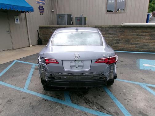 2016 Acura ILX Premium Package