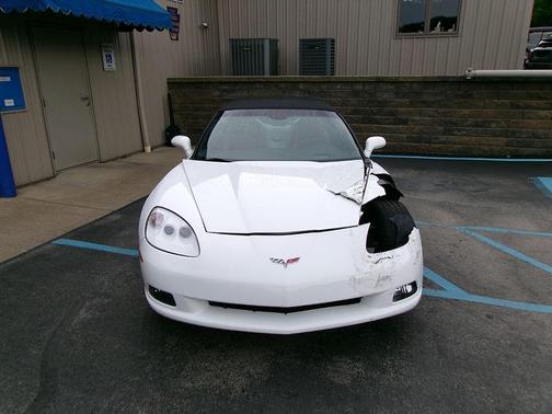 2006 Chevrolet Corvette Base