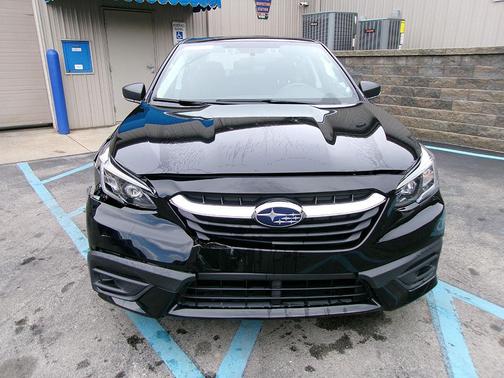 2022 Subaru Legacy 