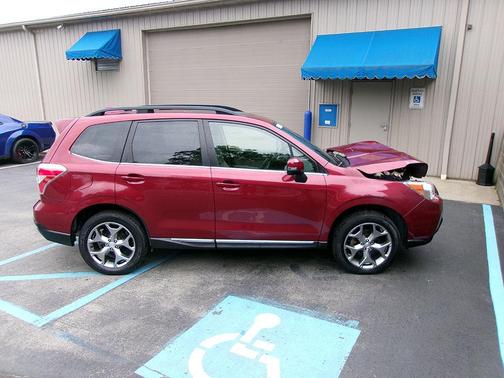 2016 Subaru Forester 2.5i Touring
