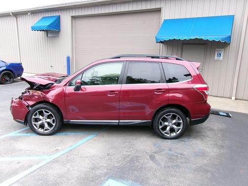 2016 Subaru Forester 2.5i Touring