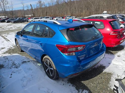 2023 Subaru Impreza Premium