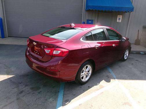2016 Chevrolet Cruze LT Automatic