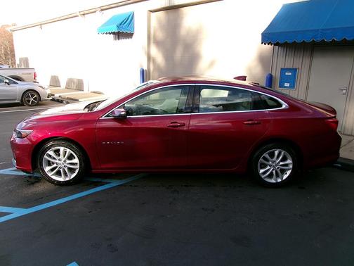 2017 Chevrolet Malibu 1LT