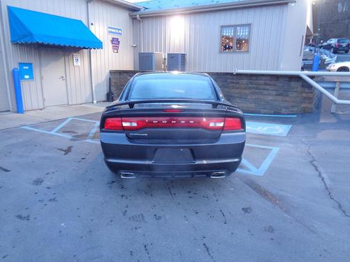 2014 Dodge Charger SE