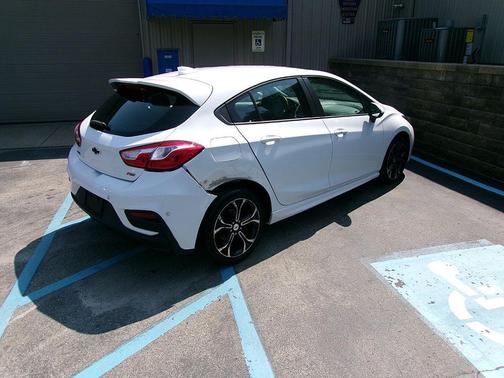 2019 Chevrolet Cruze LT