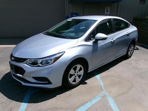 2017 Chevrolet Cruze LS