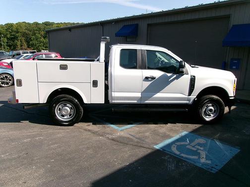 2024 Ford F-350 XL