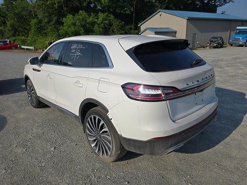 2023 Lincoln Nautilus Black Label