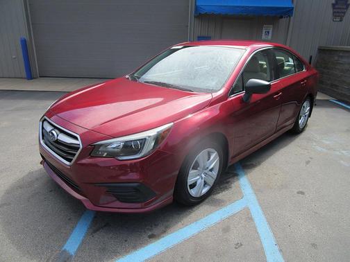 2018 Subaru Legacy 2.5i