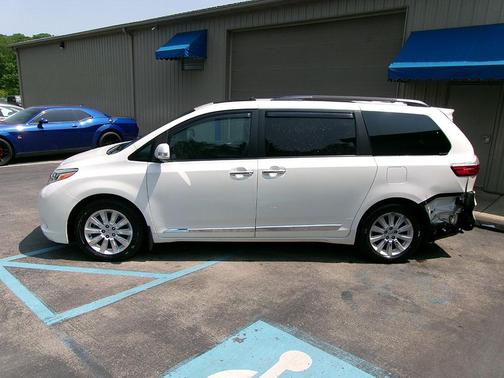 2015 Toyota Sienna Limited