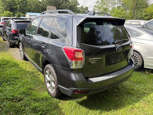2018 Subaru Forester 2.5i Touring