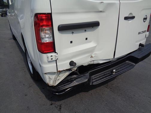 2018 Nissan NV Cargo NV2500 HD S V6/S V8