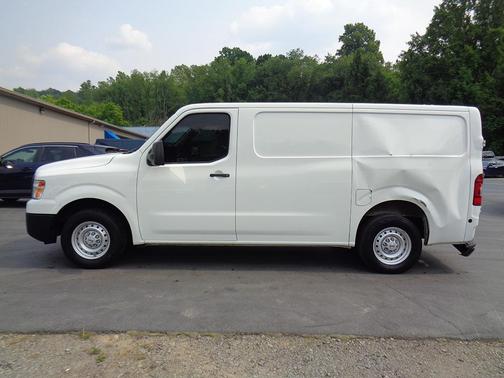 2018 Nissan NV Cargo NV2500 HD S V6/S V8