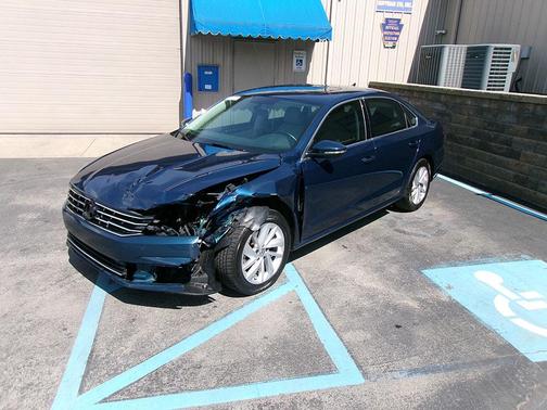2018 Volkswagen Passat 2.0T SE