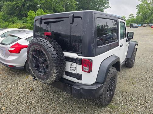 2016 Jeep Wrangler Sport