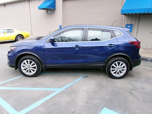 2021 Nissan Rogue Sport S