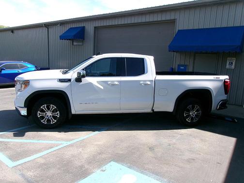 2020 GMC Sierra 1500 SLE