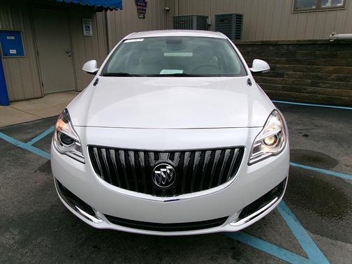 2017 Buick Regal Turbo Sport Touring