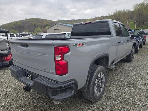 2024 Chevrolet Silverado 2500 Custom