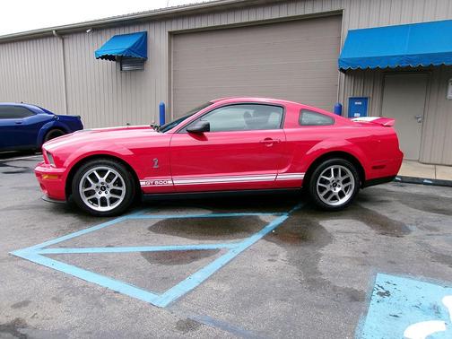 2007 Ford Shelby GT500 Base