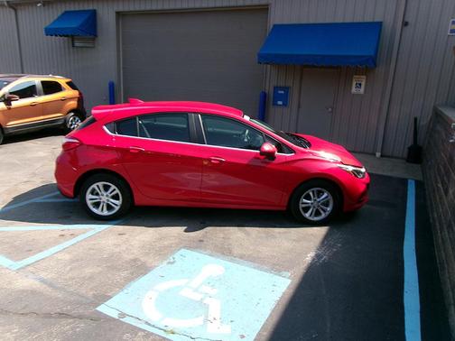 2018 Chevrolet Cruze LT