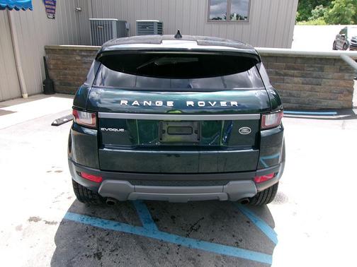 2017 Land Rover Range Rover Evoque SE
