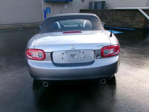 2009 Mazda MX-5 Miata Sport