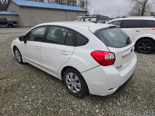2016 Subaru Impreza 2.0i