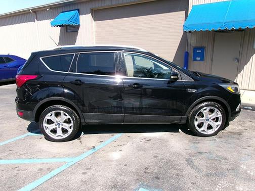 2019 Ford Escape Titanium