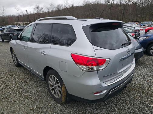 2015 Nissan Pathfinder SL