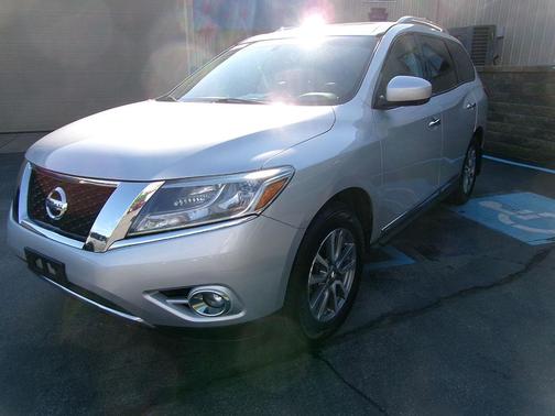 2015 Nissan Pathfinder SL