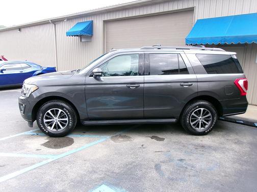2020 Ford Expedition XLT