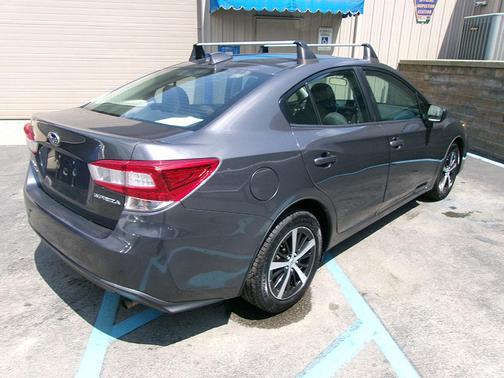 2019 Subaru Impreza 2.0i Premium