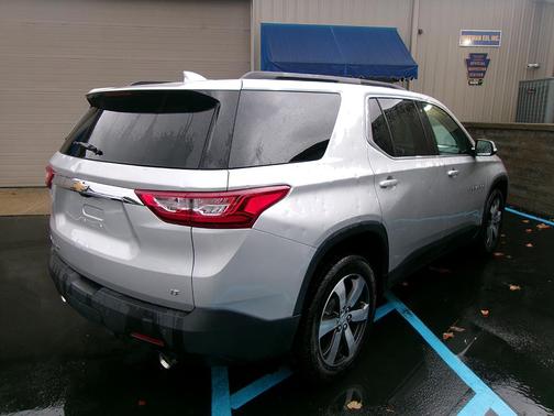 2020 Chevrolet Traverse LT Leather