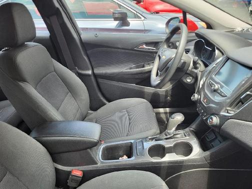 2016 Chevrolet Cruze LT Automatic