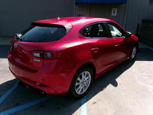 2018 Mazda Mazda3 Sport