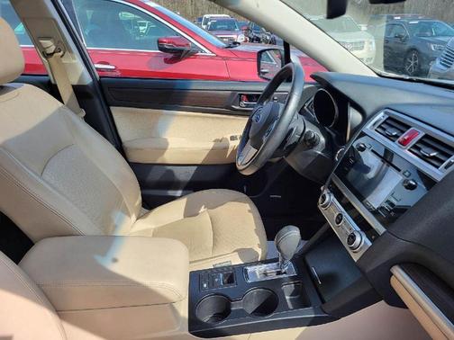 2017 Subaru Legacy 3.6R Limited