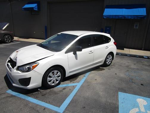 2014 Subaru Impreza 2.0i