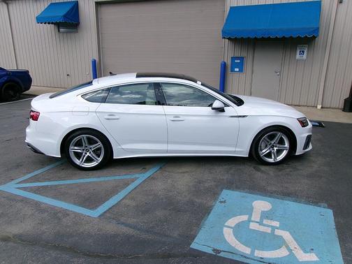 2021 Audi A5 Sportback 45 S line quattro Premium