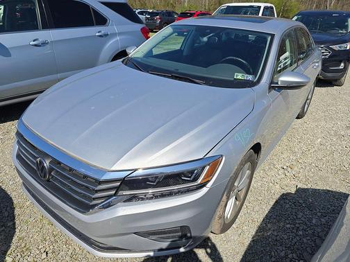 2020 Volkswagen Passat 2.0T SE