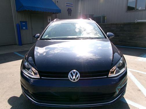 2015 Volkswagen Golf SportWagen SEL