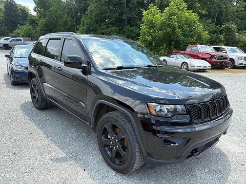 2019 Jeep Grand Cherokee Laredo