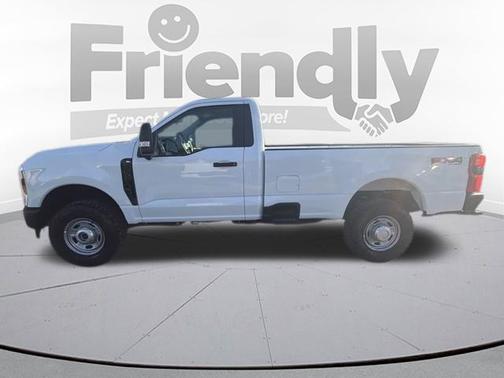 Oxford White 2027 Ford F-350 XL