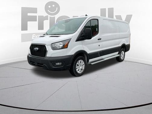 OXFORD WHITE 2025 Ford Transit-250 Base