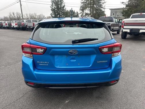 2022 Subaru Impreza Base