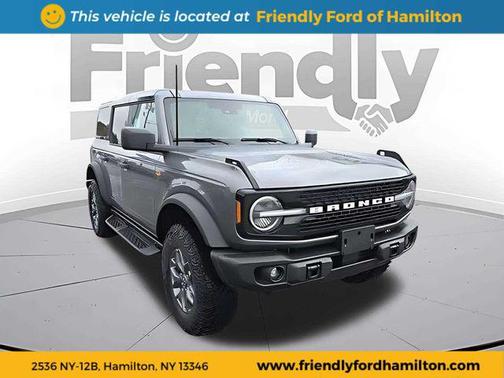 CARBONIZED GRAY METALLIC 2025 Ford Bronco Badlands