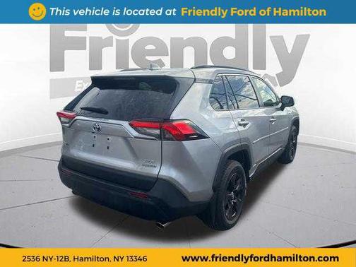 2020 Toyota RAV4 Hybrid XLE