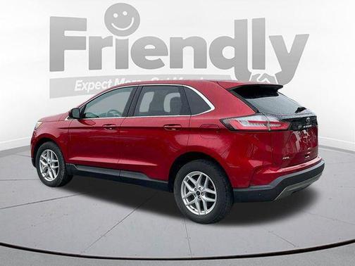 Rapid Red Metallic Tinted Clearcoat 2023 Ford Edge SEL